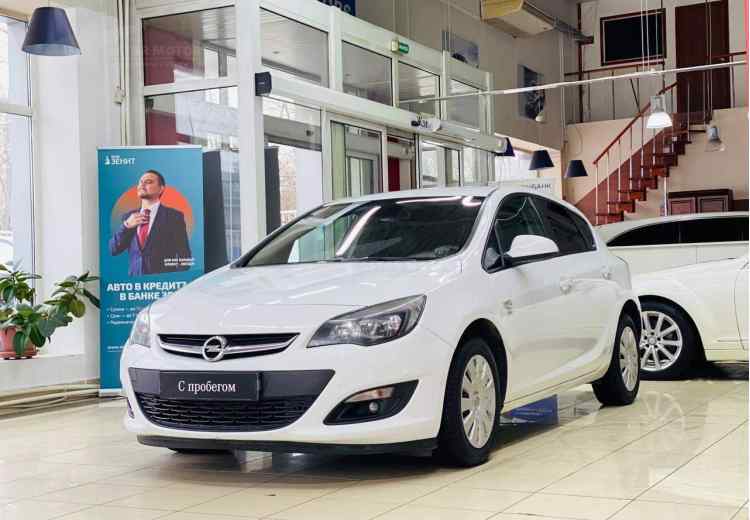 Opel Astra J Рестайлинг