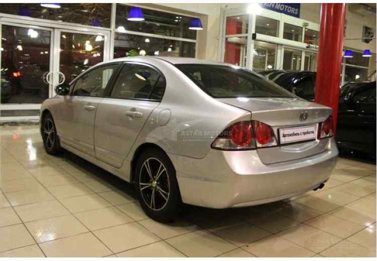 Honda Civic VIII Рестайлинг