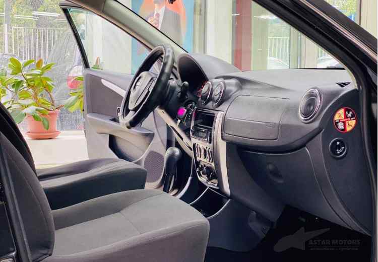 Nissan Almera III (G15)