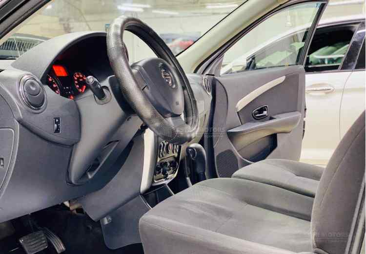 Nissan Almera III (G15)