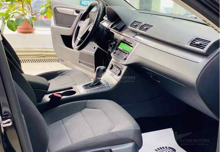 Volkswagen Passat B7