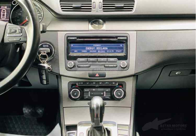 Volkswagen Passat B7