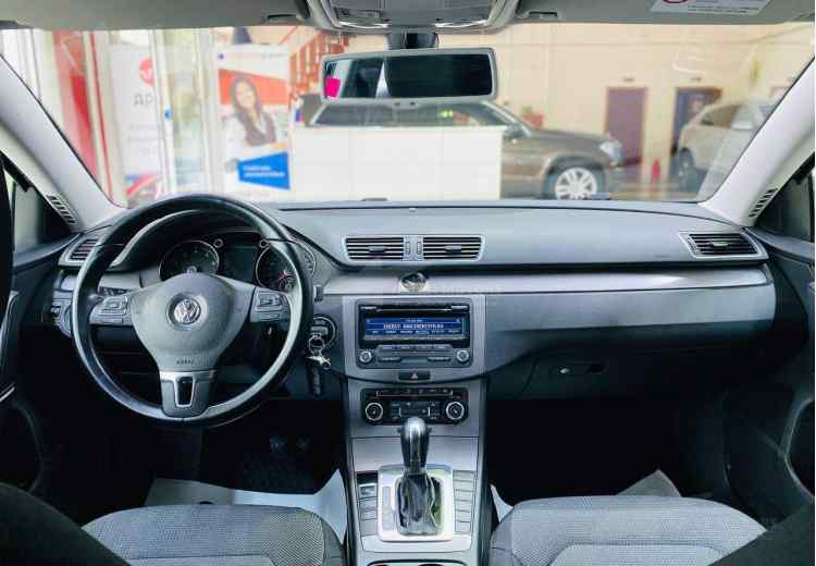 Volkswagen Passat B7