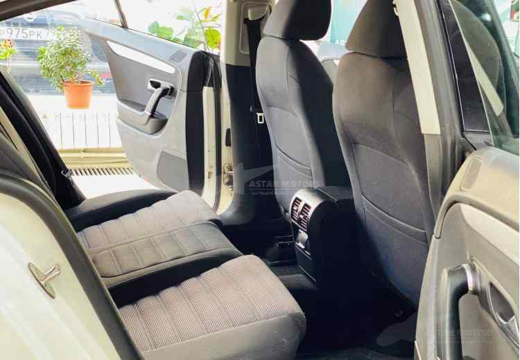 Volkswagen Passat CC I