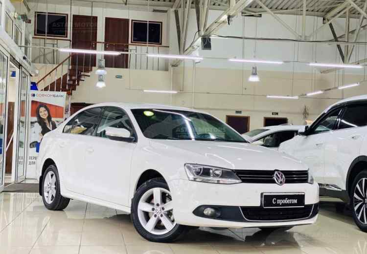 Volkswagen Jetta VI