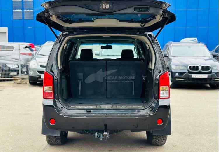 Nissan Pathfinder III