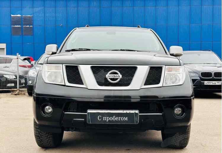 Nissan Pathfinder III
