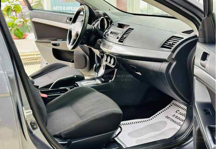 Mitsubishi Lancer X