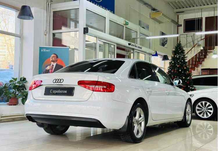 Audi A4 IV (B8) Рестайлинг