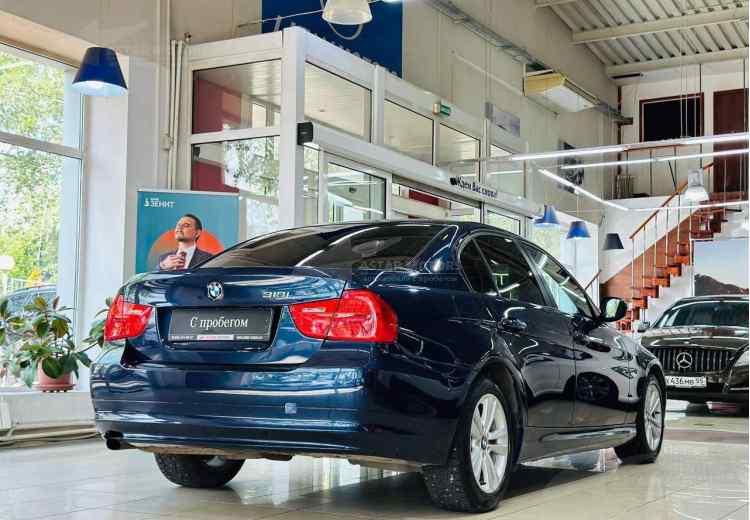 BMW 3 серии VI (F3x)