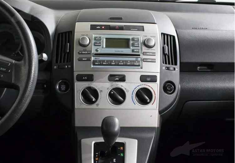 Toyota Corolla Verso I Рестайлинг