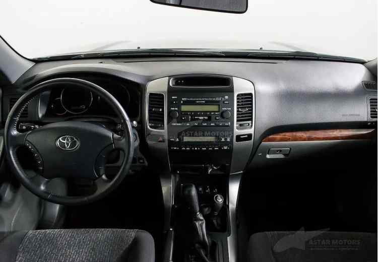 Toyota Land Cruiser Prado 120 Series Рестайлинг