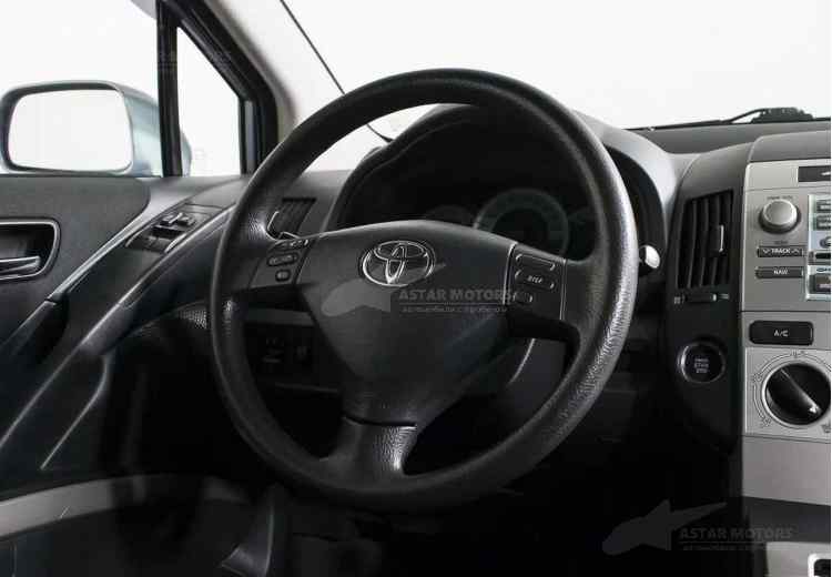 Toyota Corolla Verso I Рестайлинг