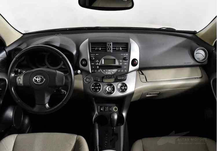 Toyota RAV4 III (XA30)