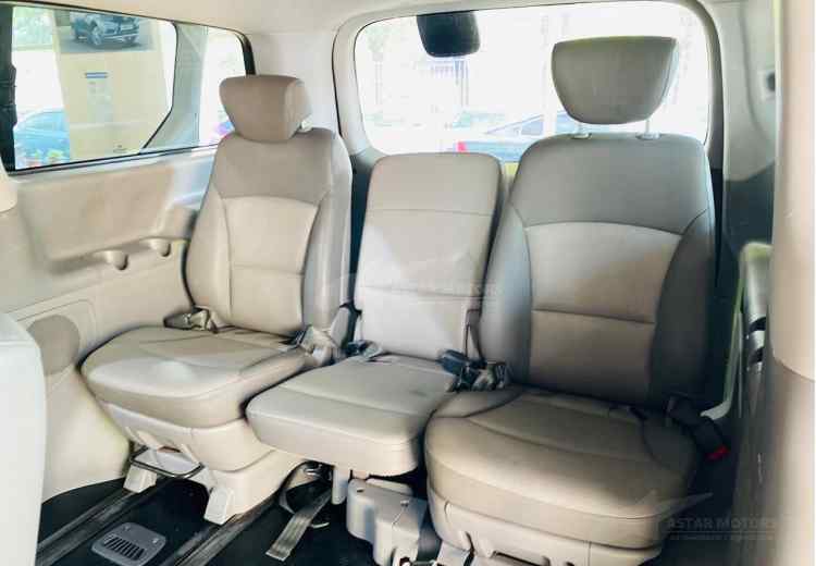 Hyundai Grand Starex I