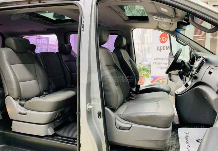 Hyundai Grand Starex I