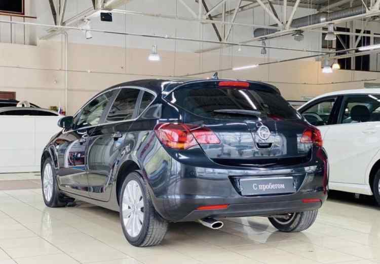 Opel Astra J Рестайлинг