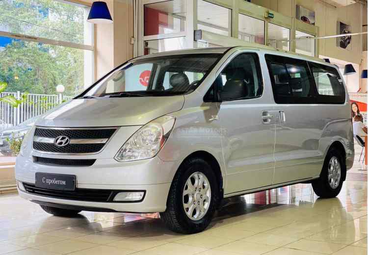 Hyundai Grand Starex I