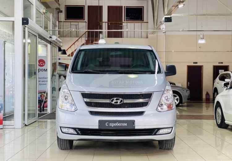 Hyundai Grand Starex I