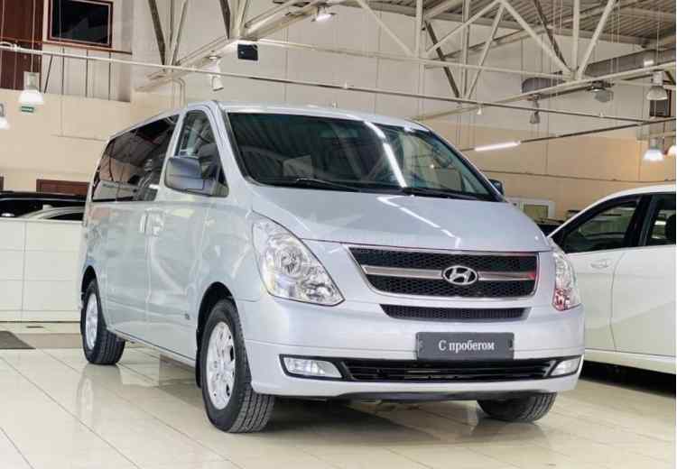 Hyundai Grand Starex I