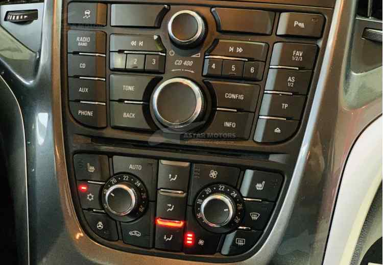 Opel Astra J Рестайлинг