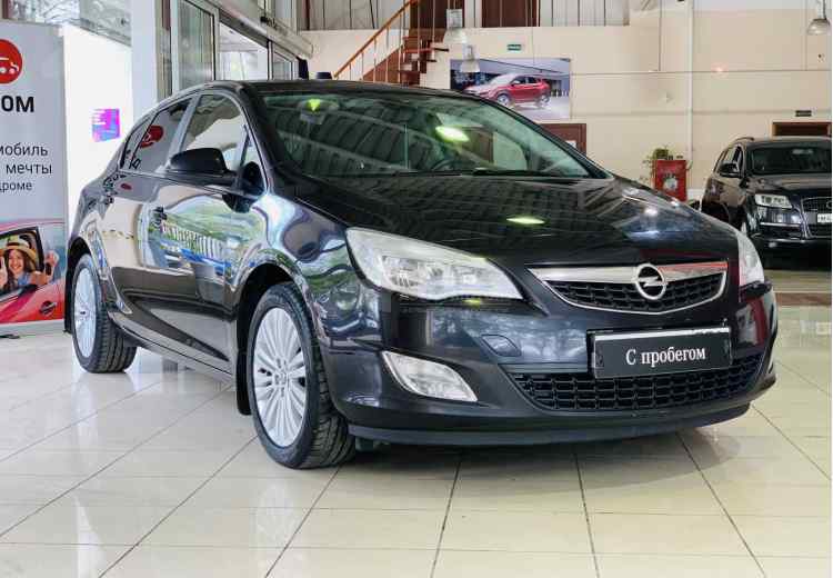 Opel Astra J
