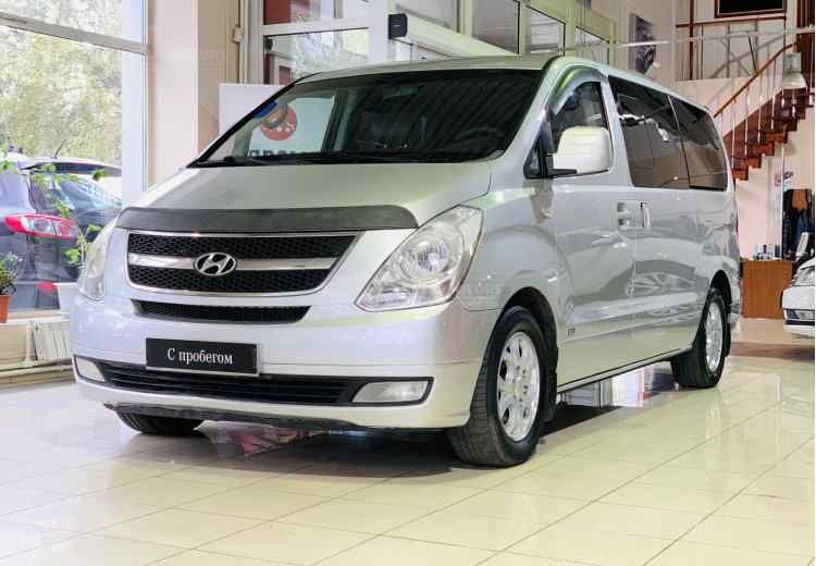 Hyundai Grand Starex I