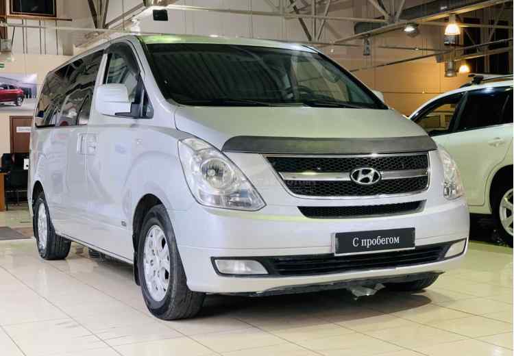 Hyundai Grand Starex I