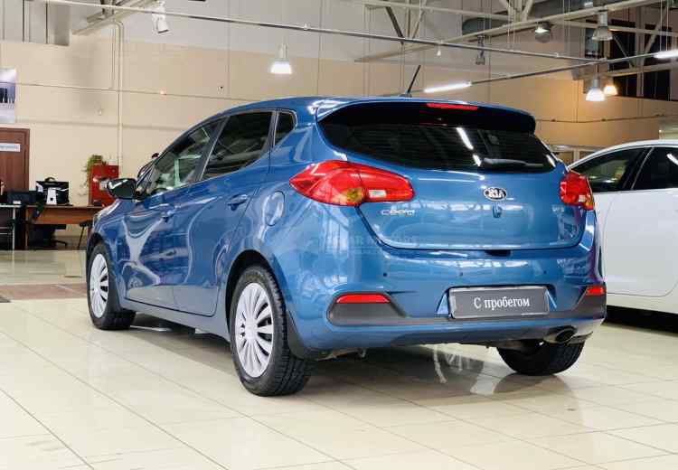 Kia Ceed II