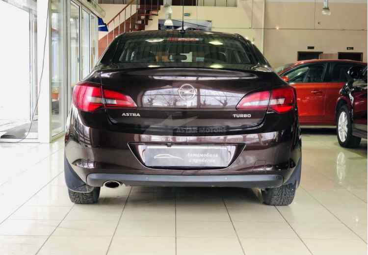 Opel Astra J Рестайлинг