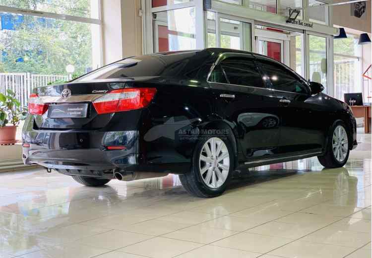 Toyota Camry VII (XV50)