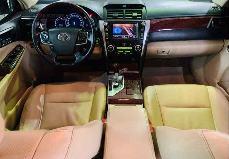 Toyota Camry VII (XV50)