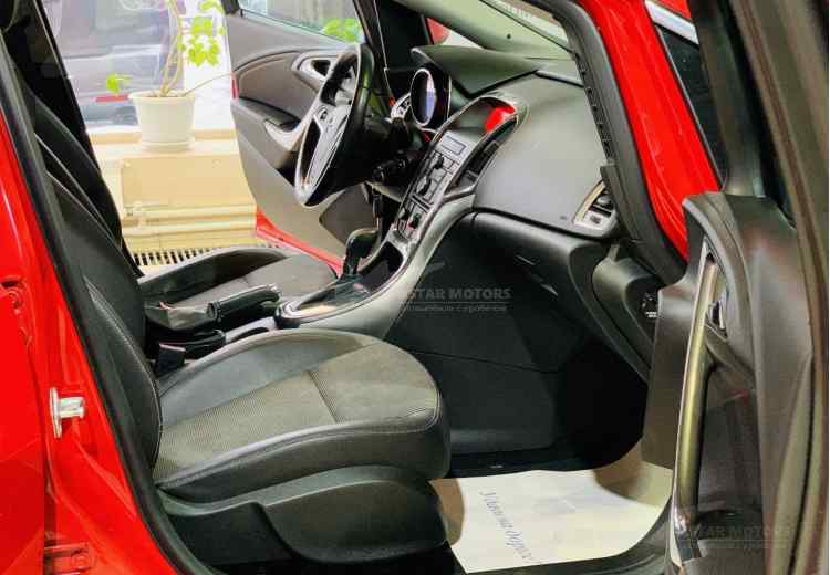 Opel Astra J Рестайлинг