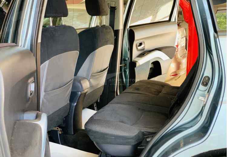 Mitsubishi Outlander II