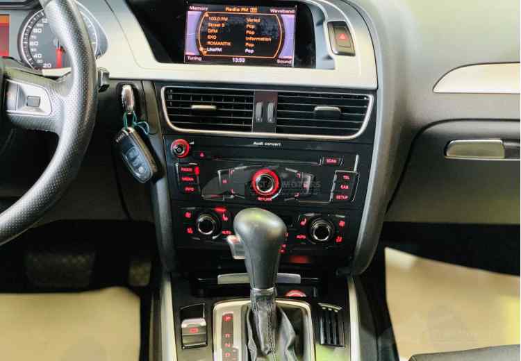 Audi A4 IV (B8) Рестайлинг