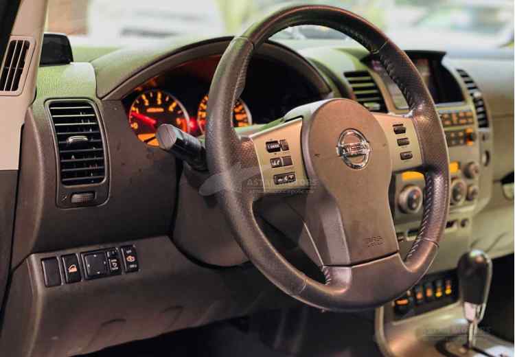 Nissan Pathfinder III