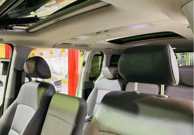 Hyundai Grand Starex I