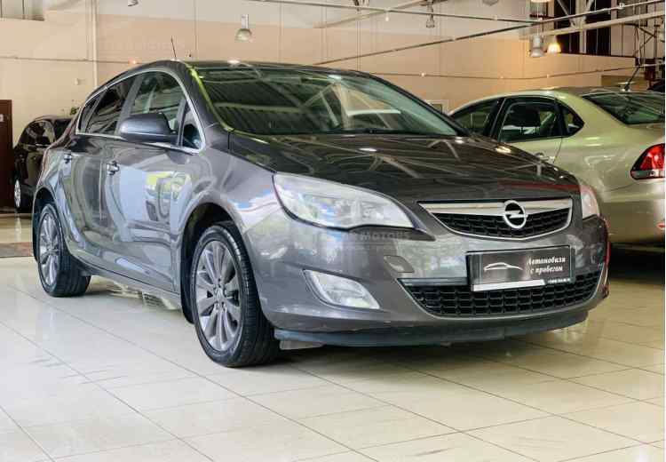 Opel Astra J Рестайлинг