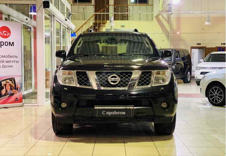 Nissan Pathfinder III