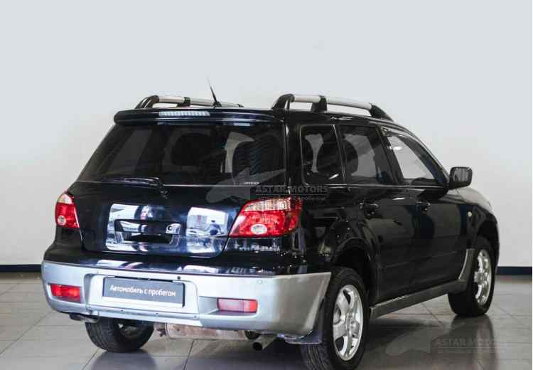 Mitsubishi Outlander II