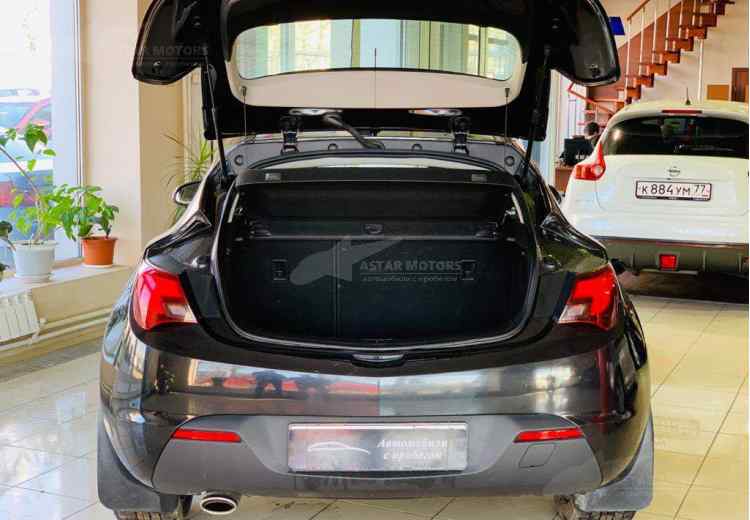 Opel Astra J Рестайлинг