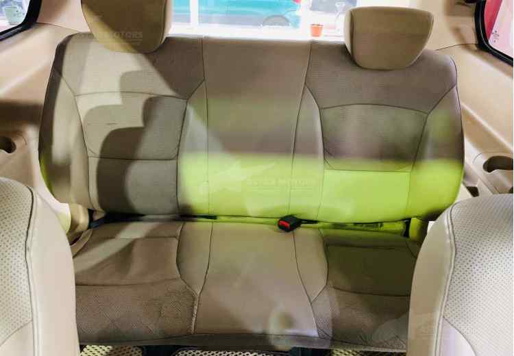 Hyundai Grand Starex I