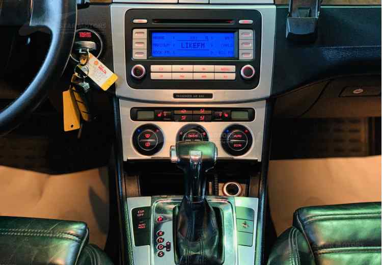 Volkswagen Passat B6