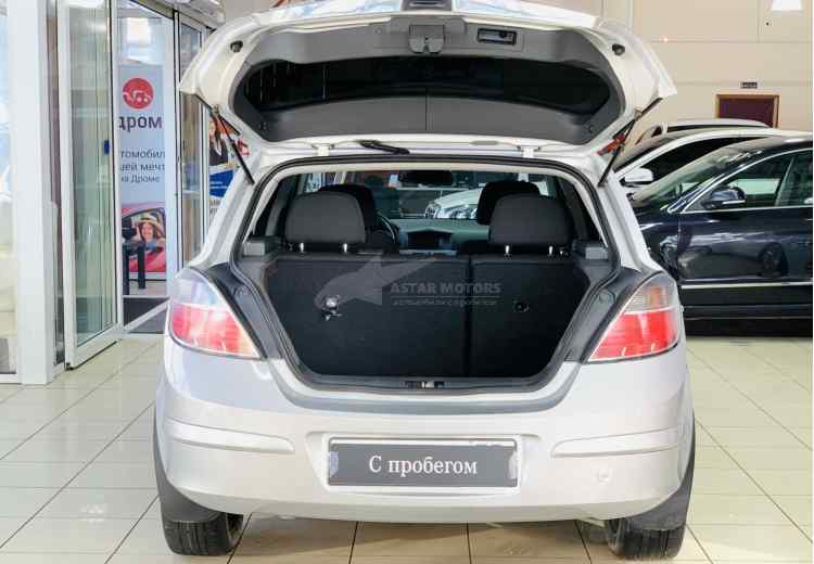 Opel Astra J Рестайлинг
