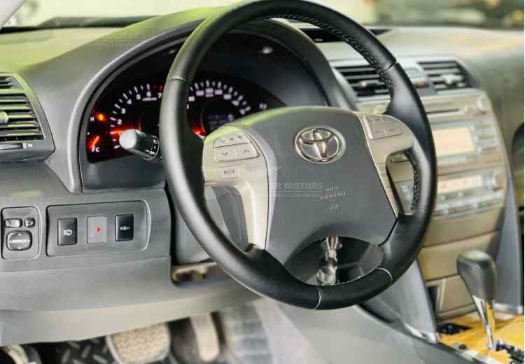 Toyota Camry VI (XV40)