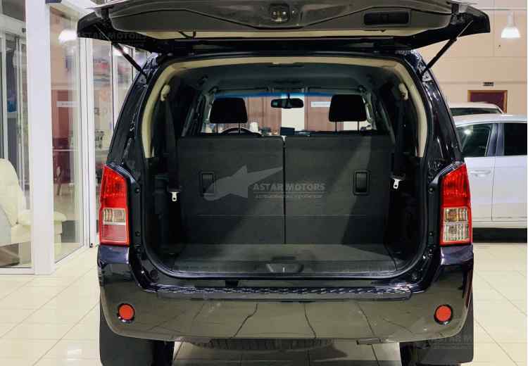 Nissan Pathfinder III