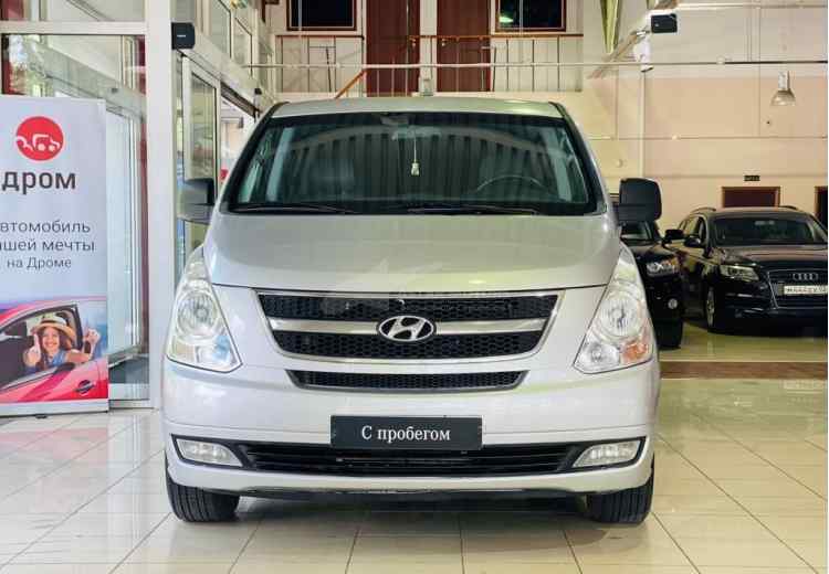 Hyundai Grand Starex I