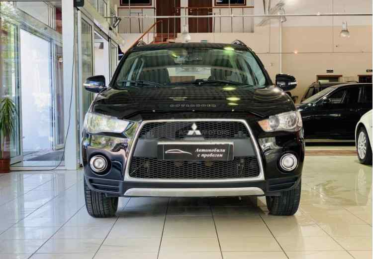 Mitsubishi Outlander III