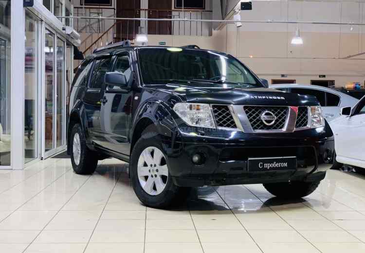 Nissan Pathfinder III