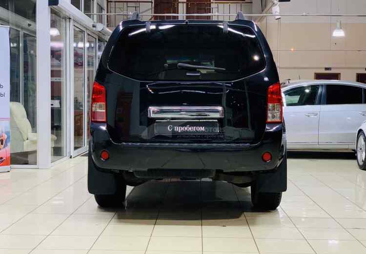 Nissan Pathfinder III